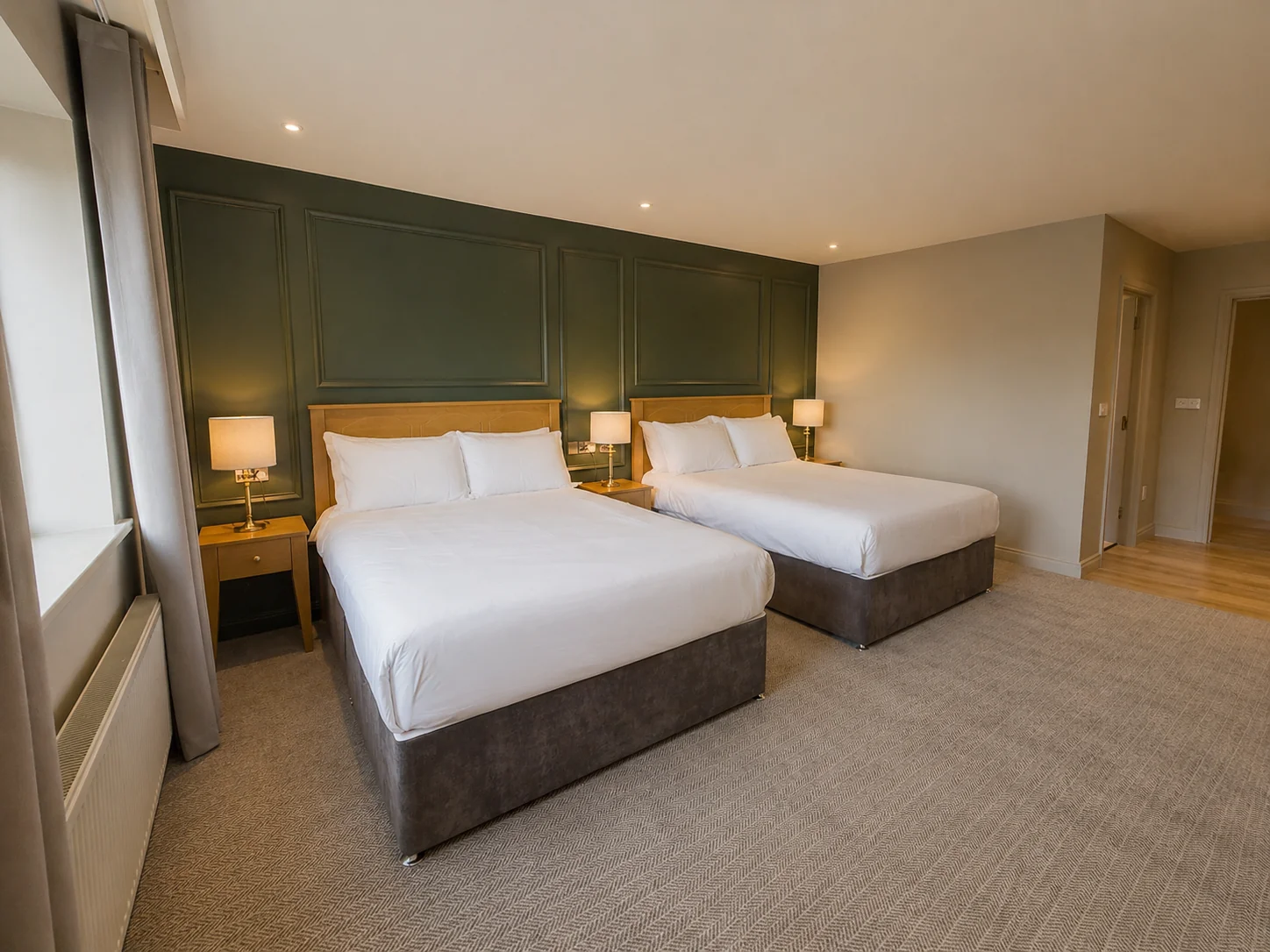 Manor Double King room at Donegal Manor