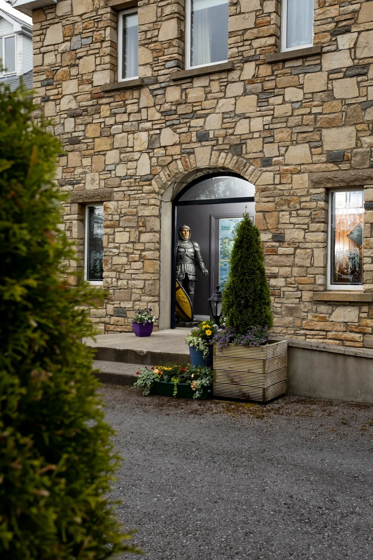 Front entrance of Donegal Manor near Donegal Town
